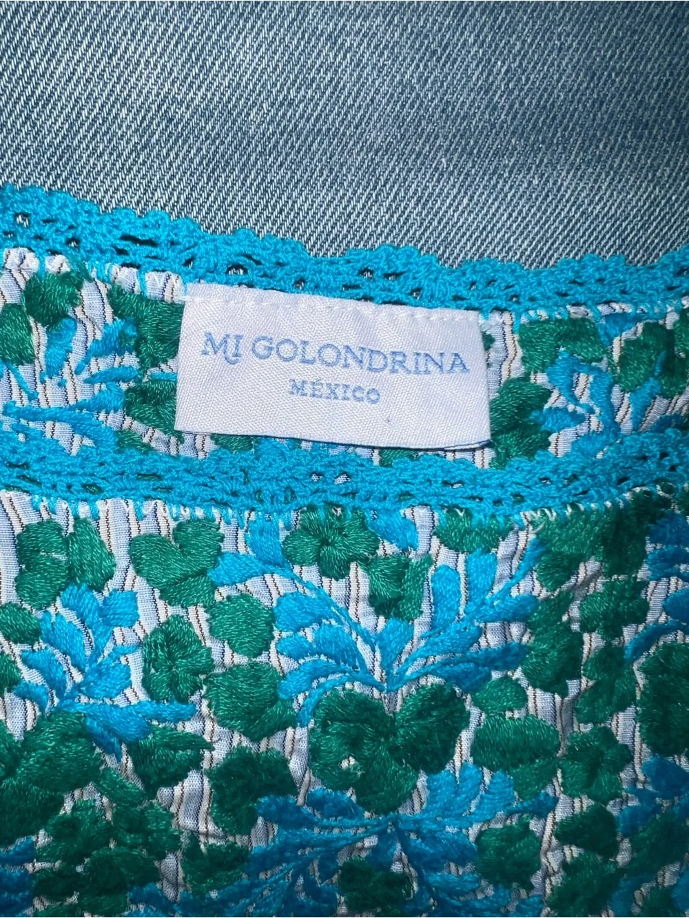 Mi Golondrina Turquoise and Green Floral Embroidered Top - Picture 4 of 4
